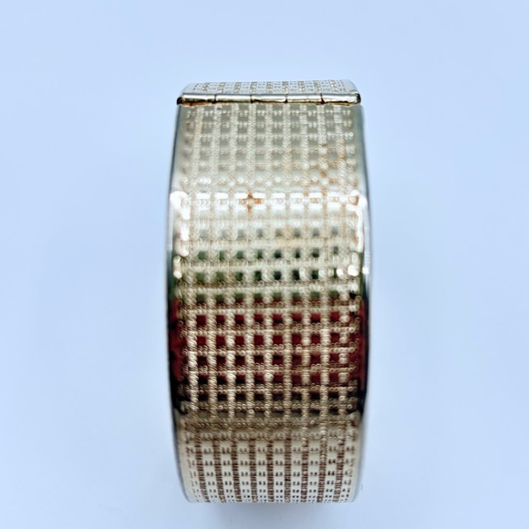 Vintage Gold Tone Wide Cuff Bracelet Textured Hinged Bangle Safety Chain - Picture 3 of 15